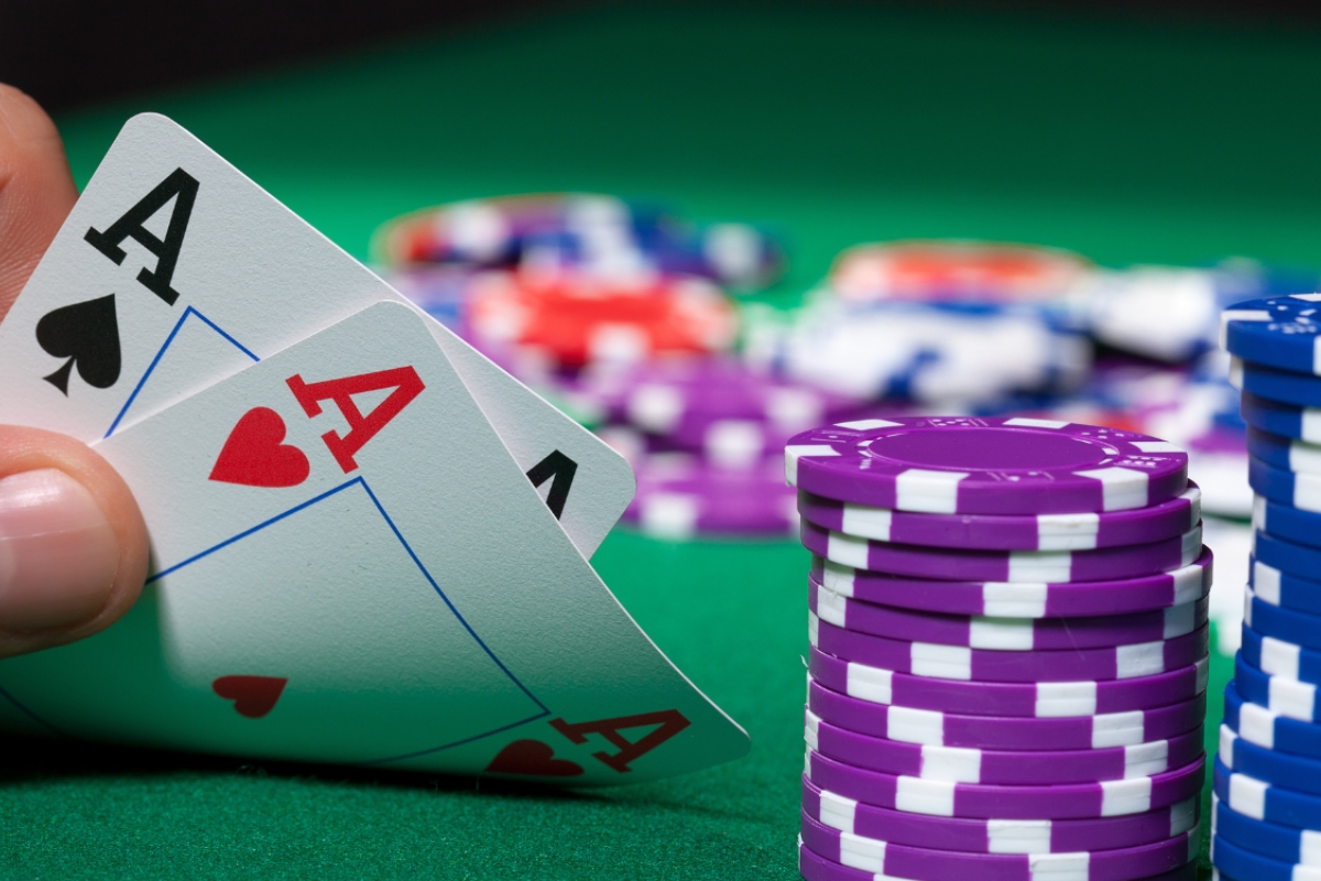 trải nghiệm chơi game poker đổi thưởng